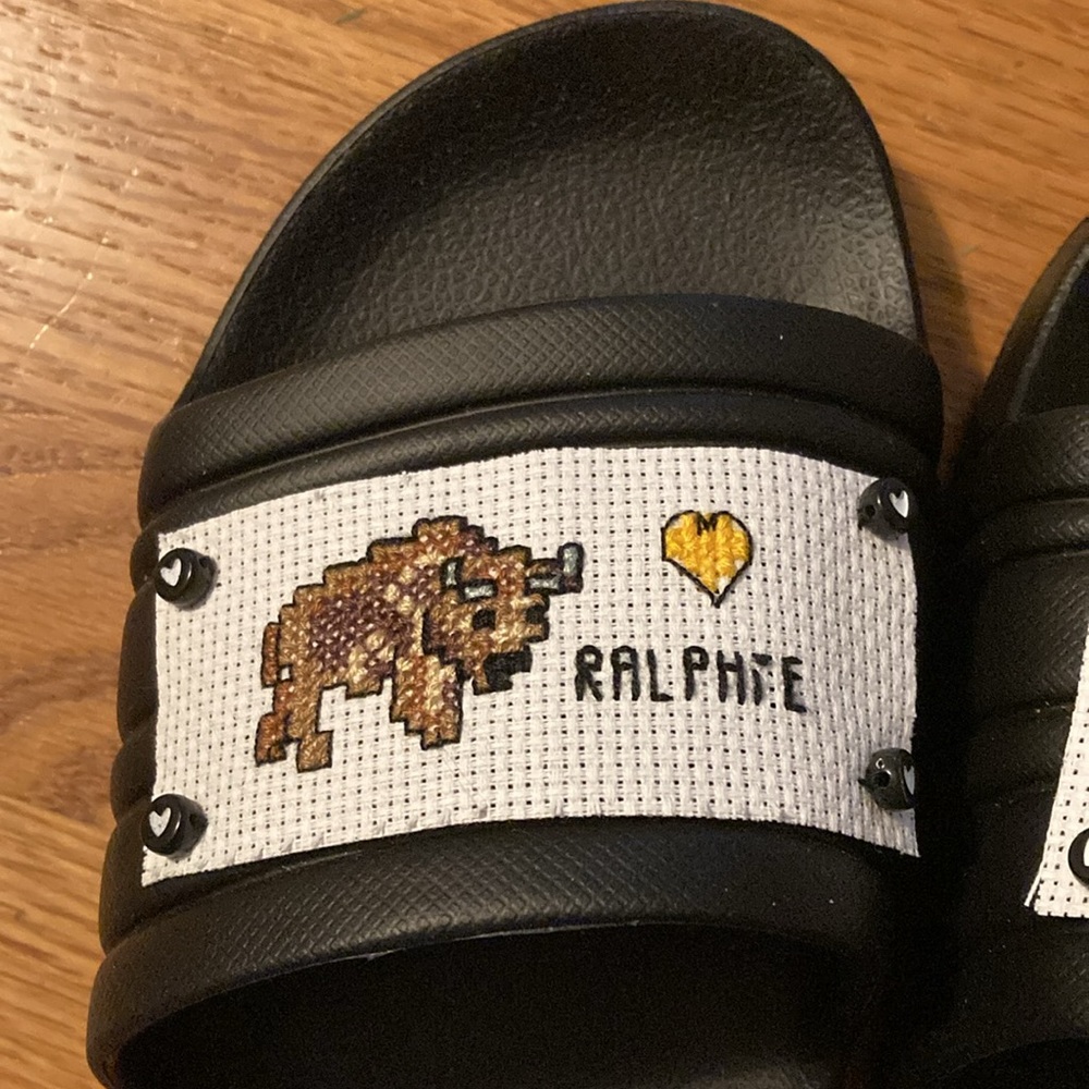 NEW CU Buffs hand sewn slides, size 8 - Picture 3 of 6